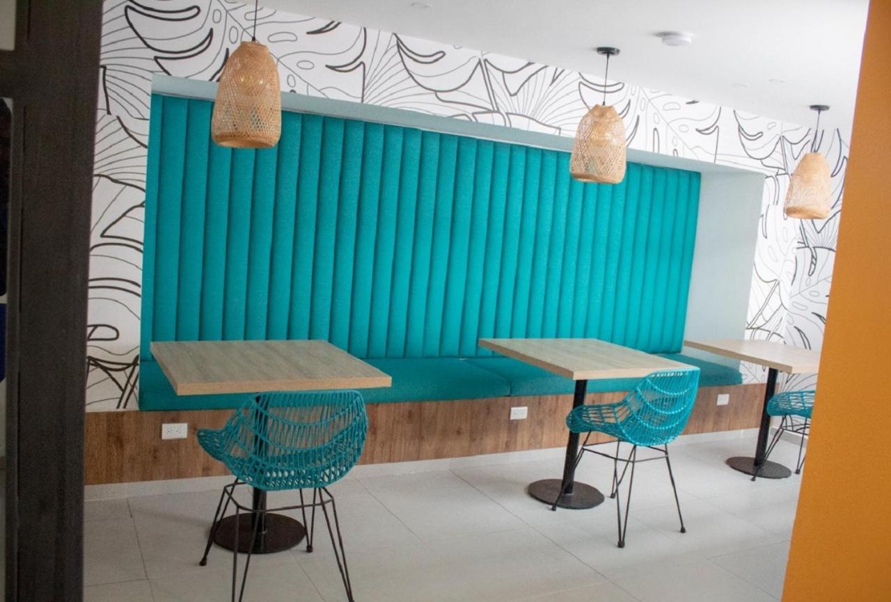 Estainn Hotel Coworking Богота Экстерьер фото