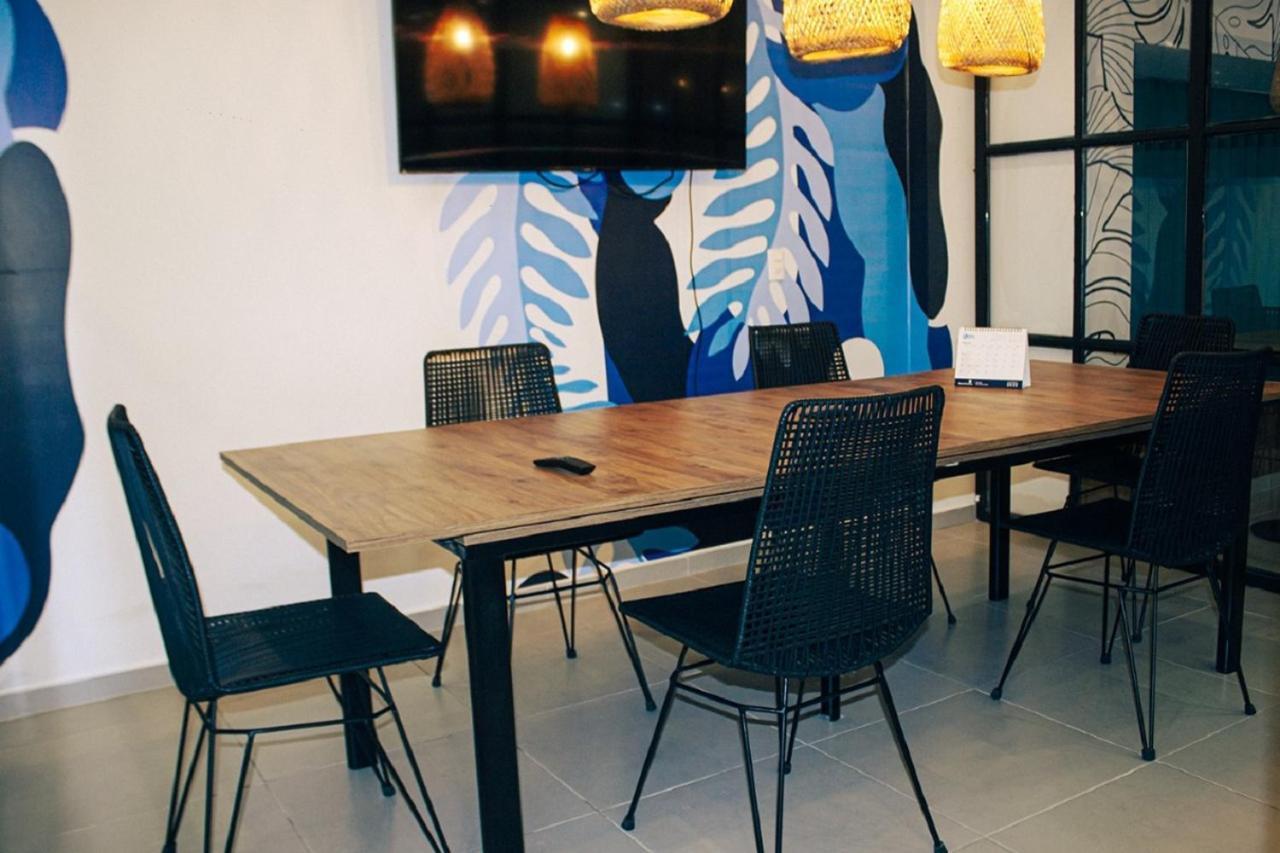 Estainn Hotel Coworking Богота Экстерьер фото