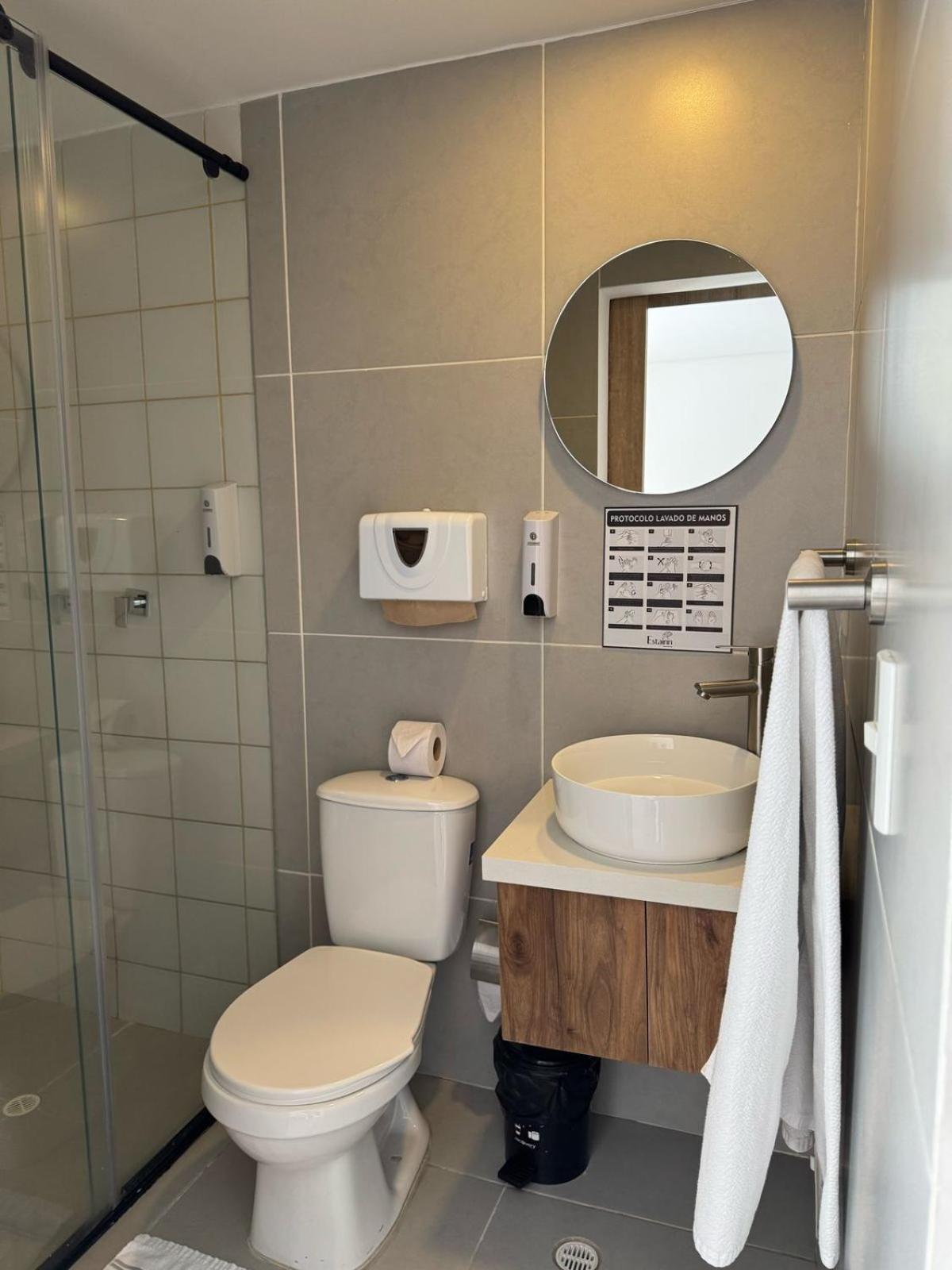 Estainn Hotel Coworking Богота Экстерьер фото